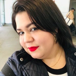 Meet your Posher, Yahaira